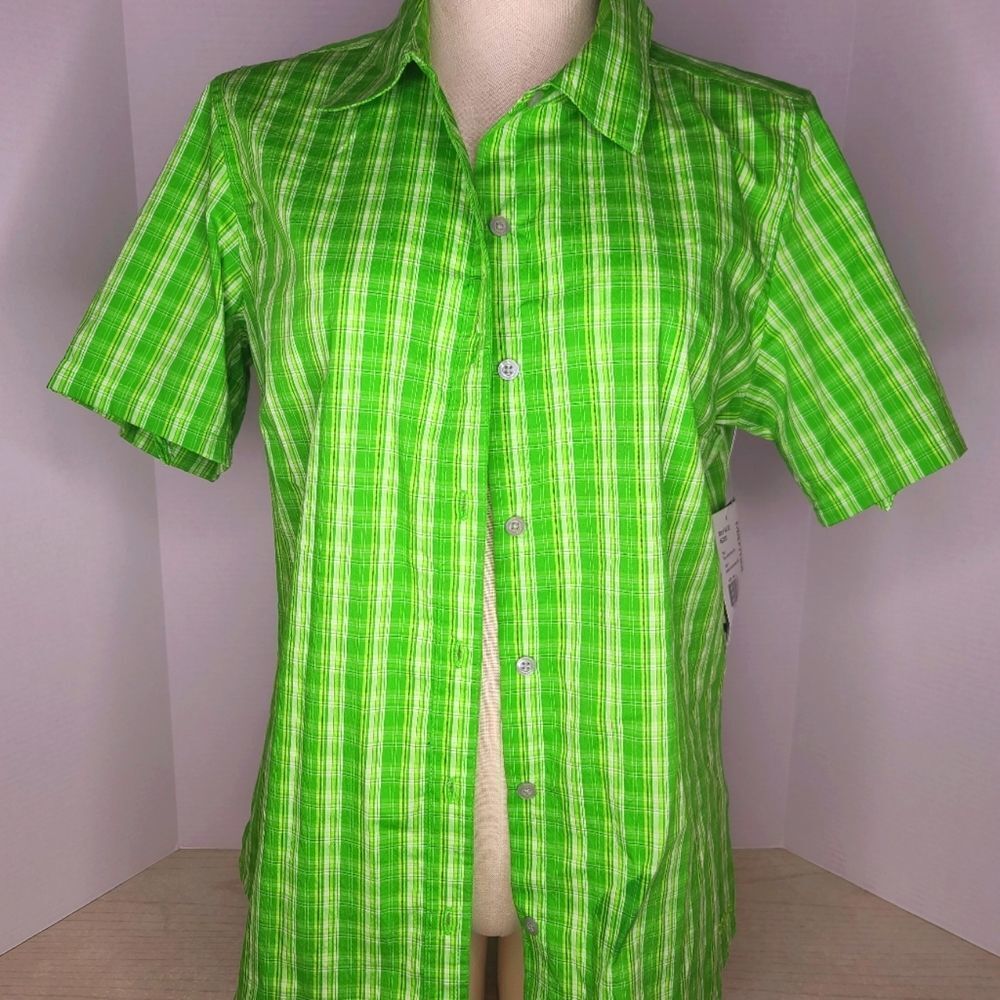 Marmot Women's Green Button Down Shirt Size L NWT